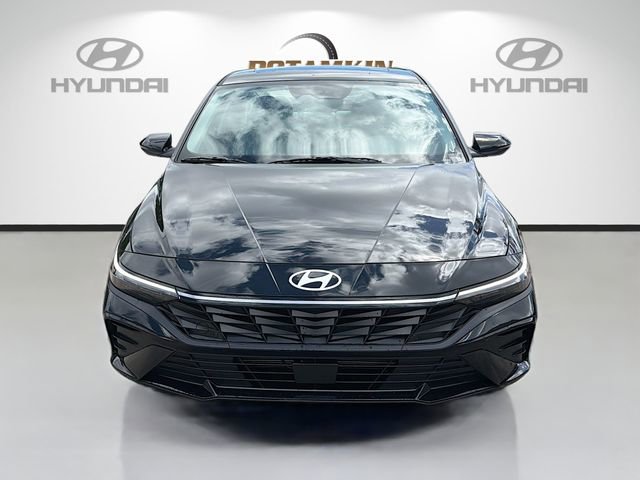New 2026 Hyundai Elantra Limited video 2