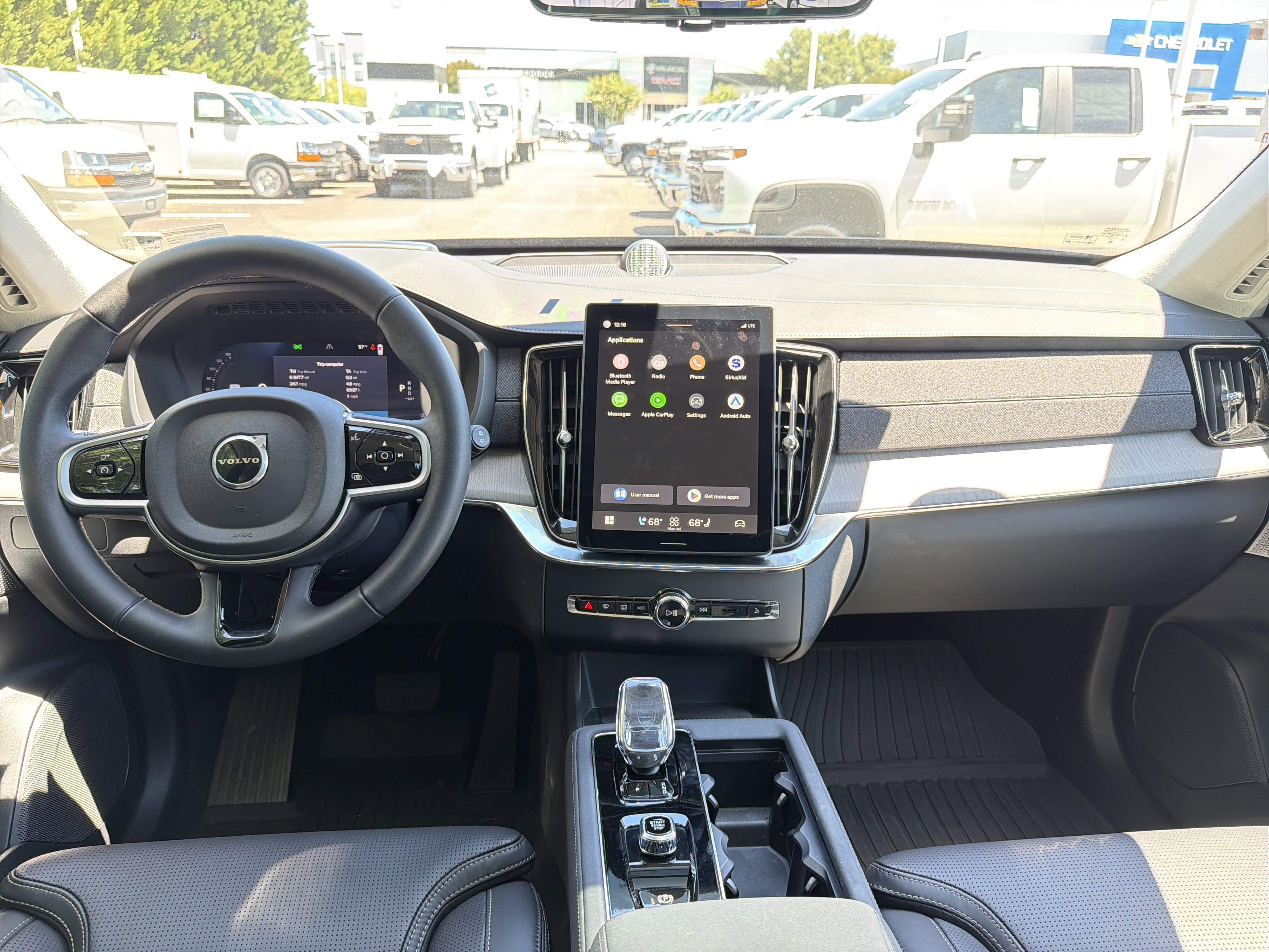 Used 2025 Volvo XC90 B6 Ultra w/ Lounge Package AWD/4WD image 30
