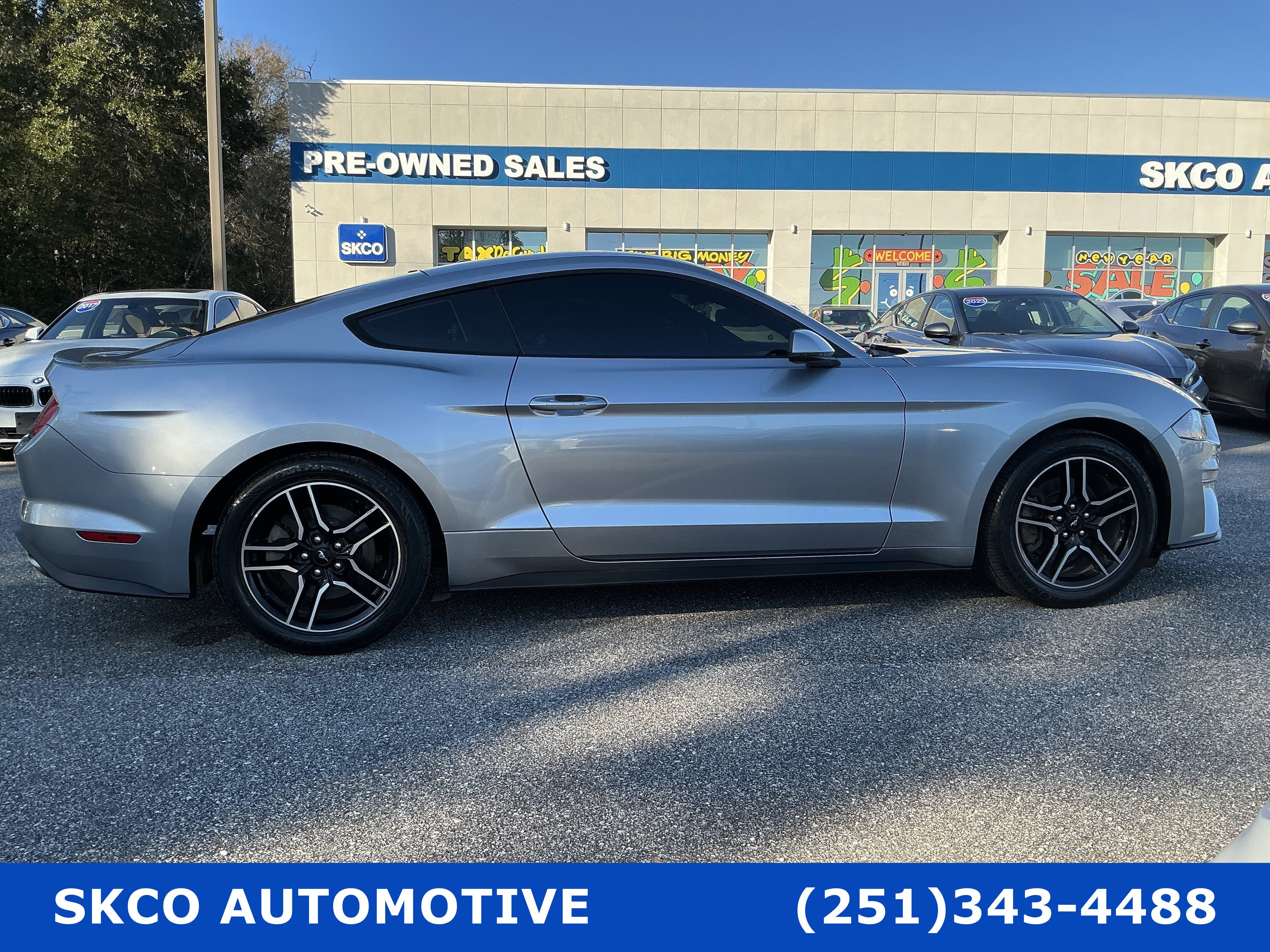 Used 2020 Ford Mustang Premium image 6