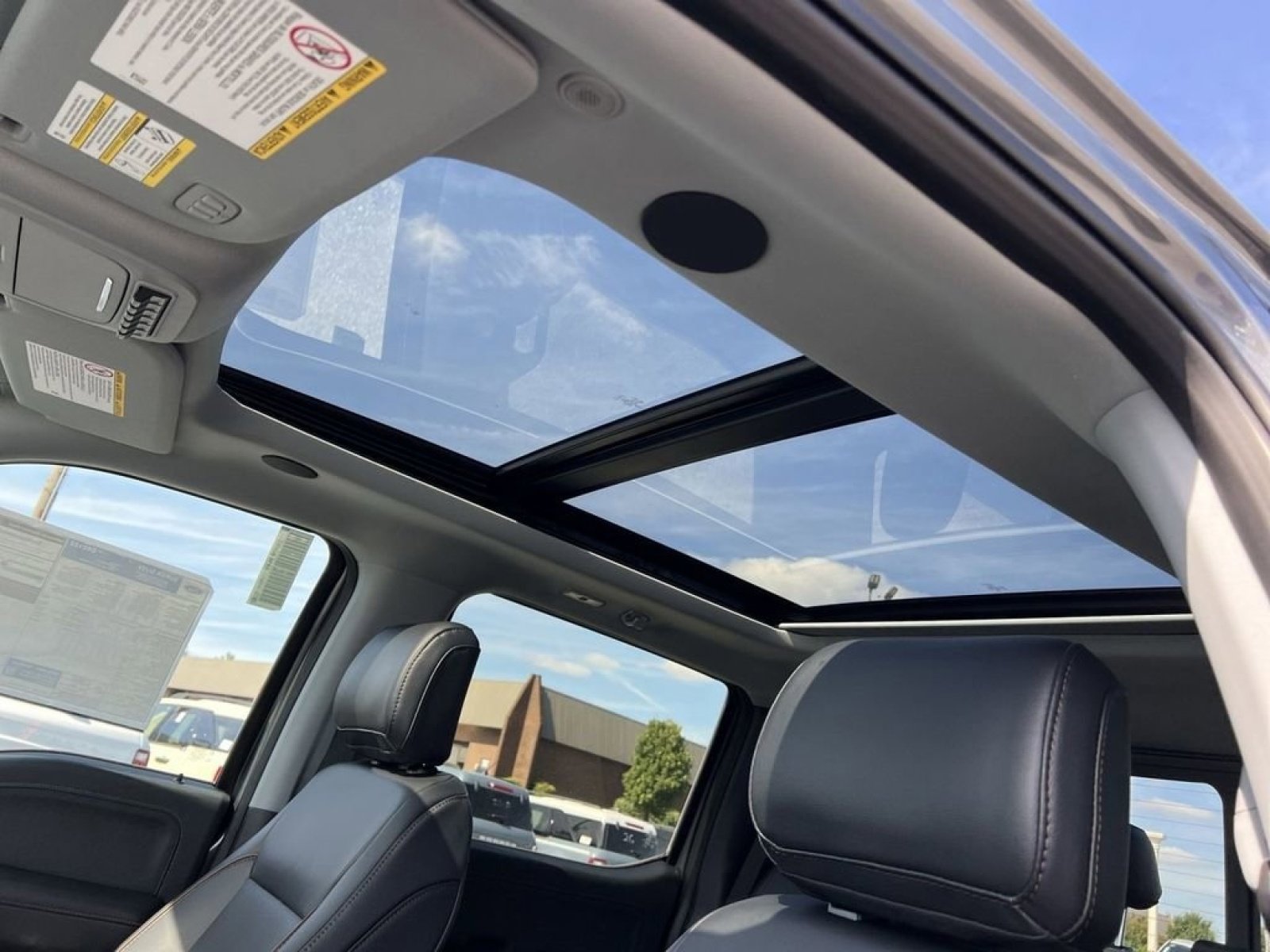 New 2026 Ford F350 Lariat w/ Black Appearance Package AWD/4WD image 24