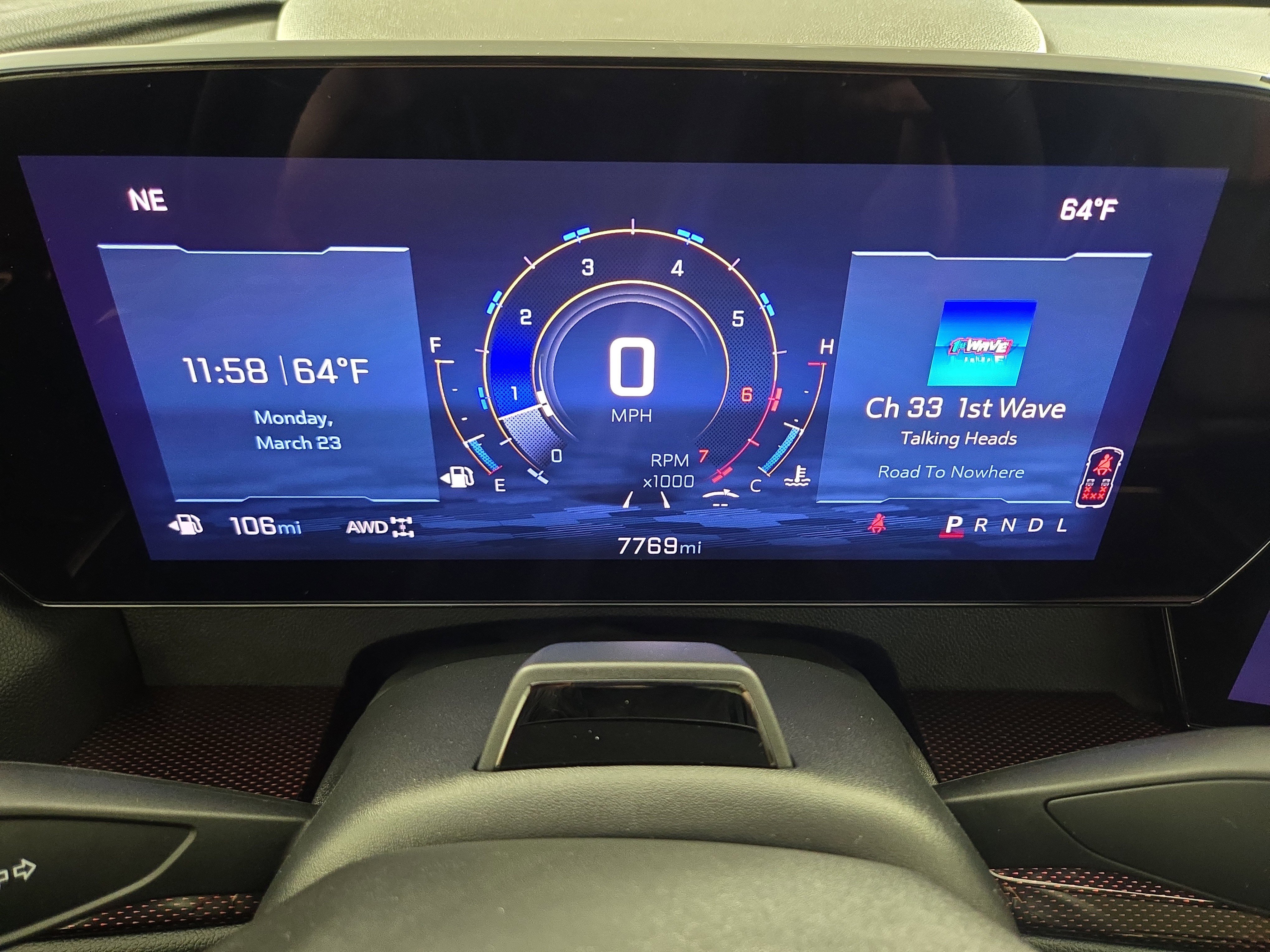 Certified 2025 Chevrolet Traverse RS w/ LPO, Floor Liner Package AWD/4WD image 18