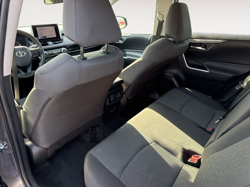 Certified 2024 Toyota RAV4 XLE image 34
