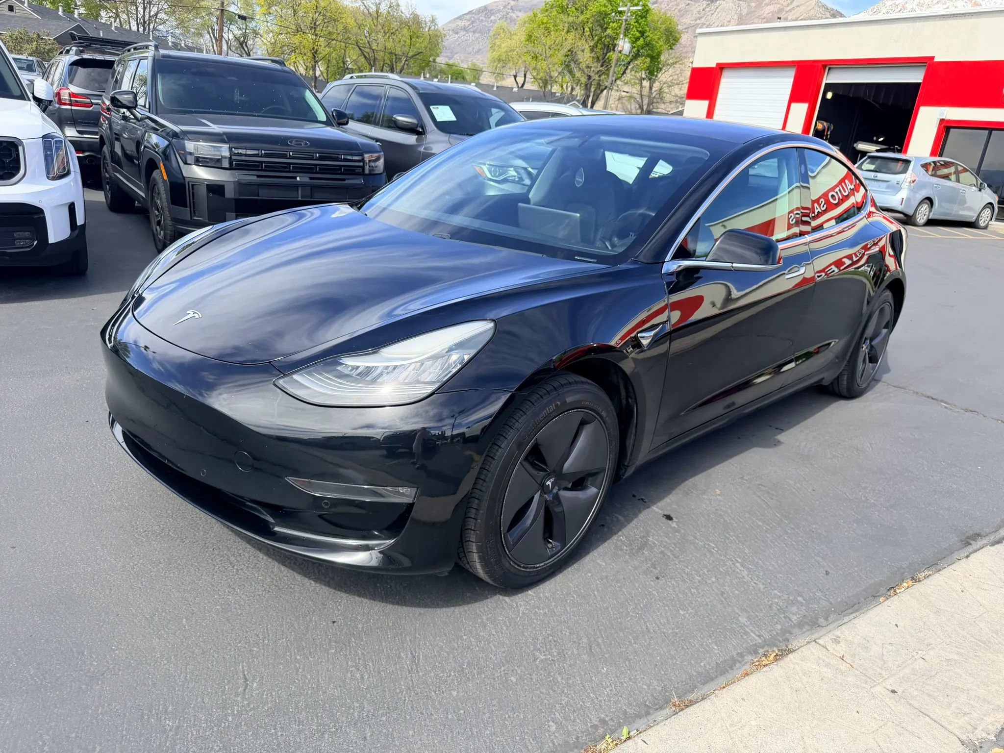 Used 2018 Tesla Model 3 Long Range image 8