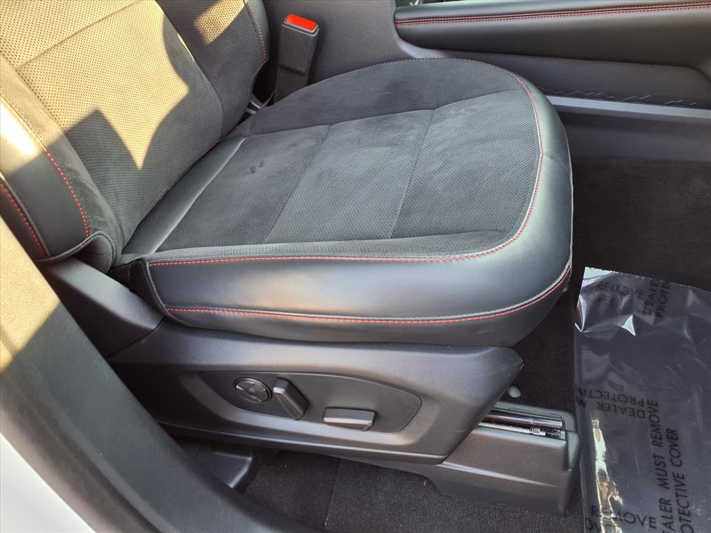 Used 2025 Ford Explorer ST image 24