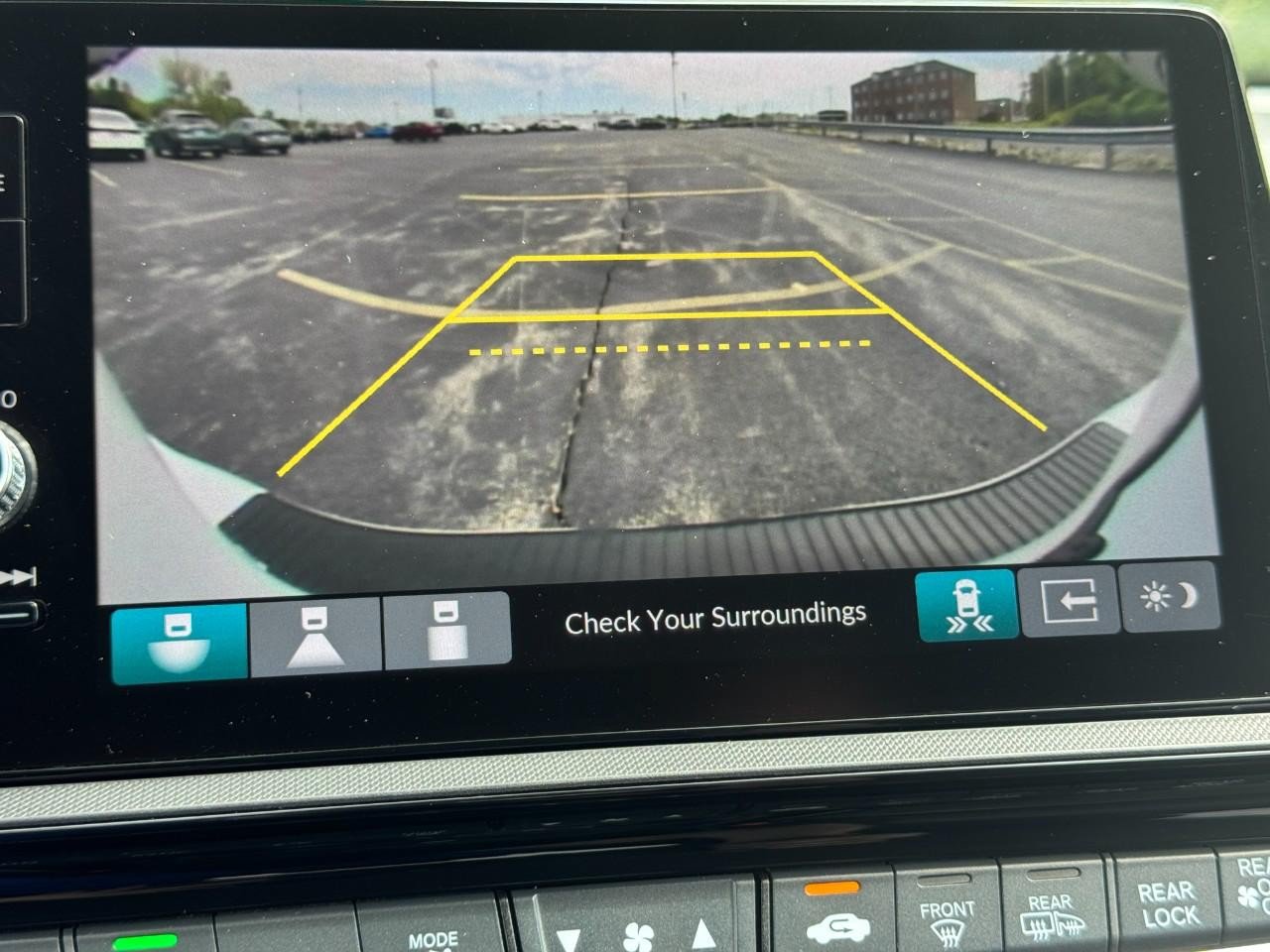 Used 2025 Honda Odyssey Elite image 26