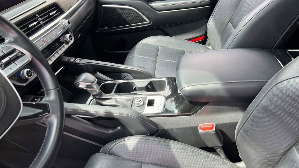 Used 2021 Kia Telluride SX w/ Towing Package FWD image 22