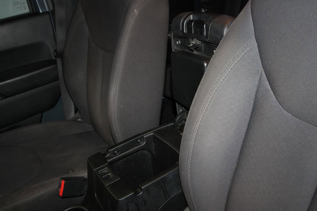 Used 2017 Jeep Wrangler Unlimited Sport w/ Quick Order Package 23S AWD/4WD image 14