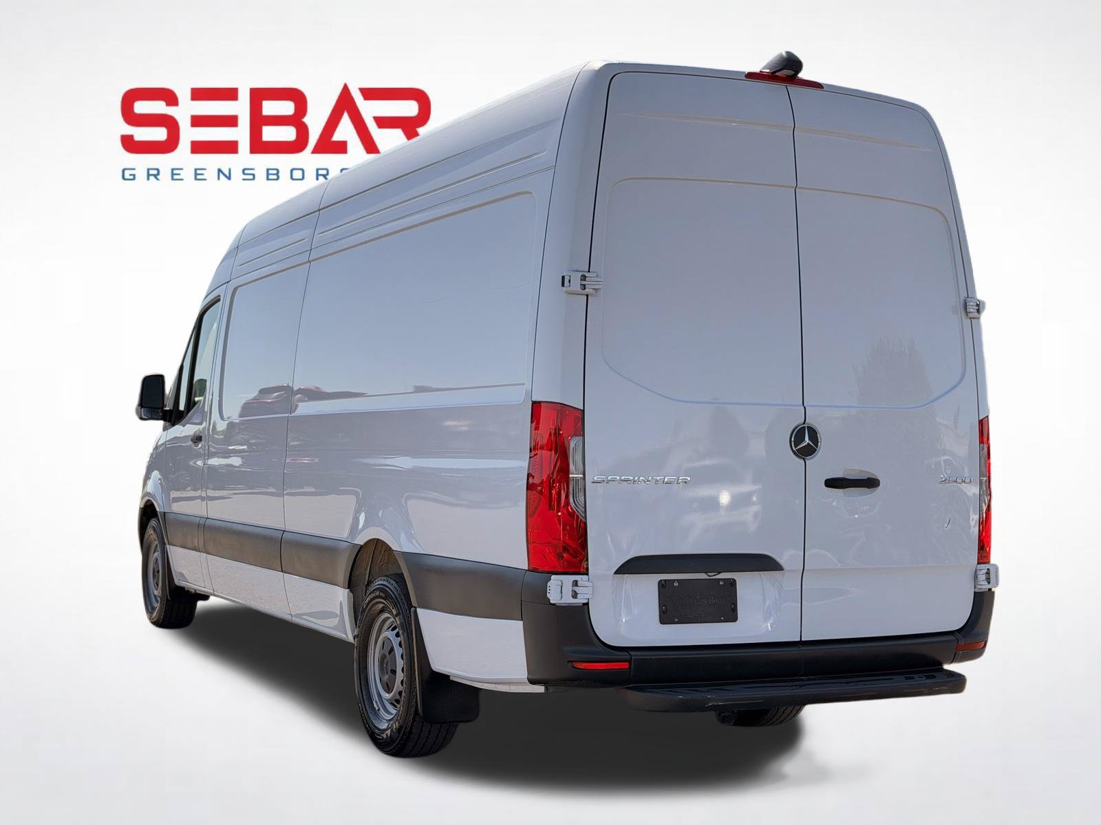 Used 2025 Mercedes-Benz Sprinter 2500 image 8