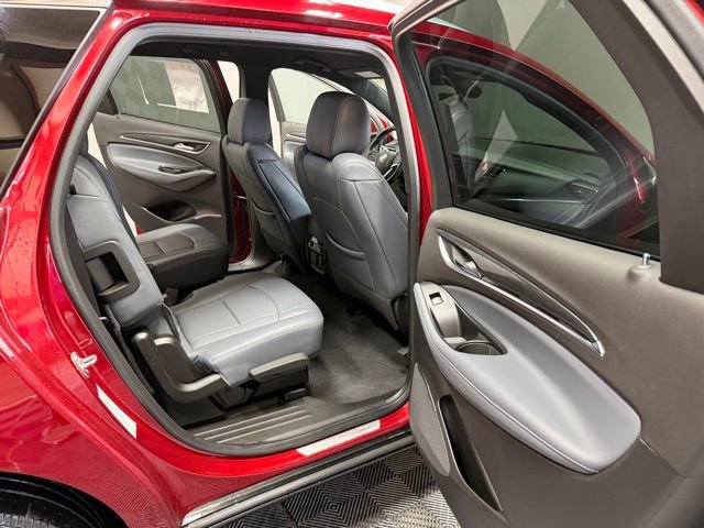Used 2024 Buick Enclave Premium image 21
