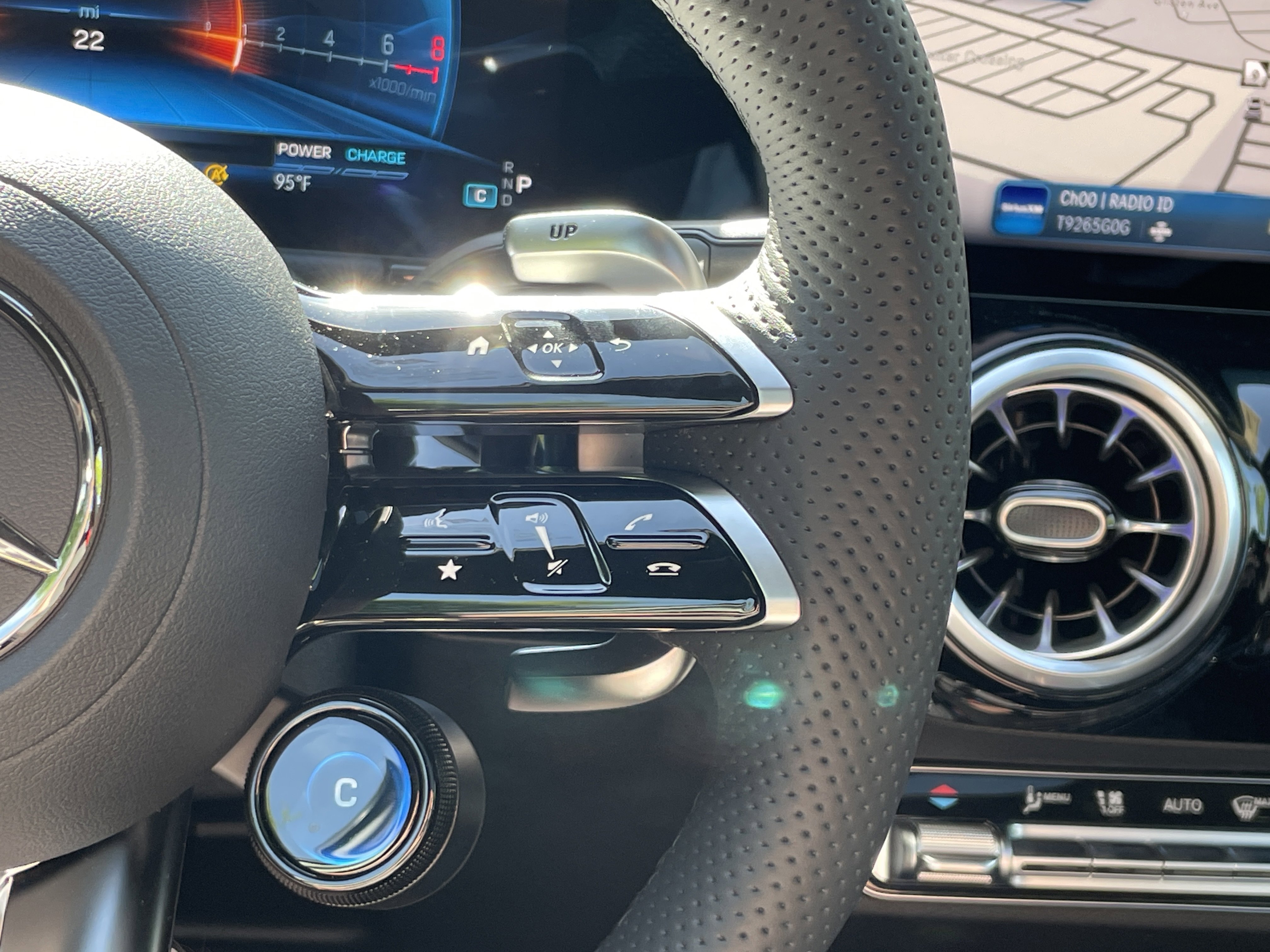 New 2026 Mercedes-Benz GLA 35 AMG 4MATIC image 25