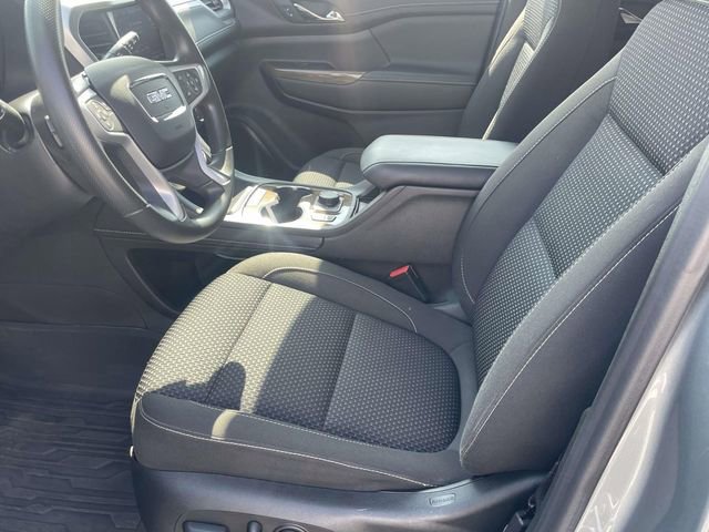 Used 2023 GMC Acadia SLE w/ Driver Convenience Package FWD image 14