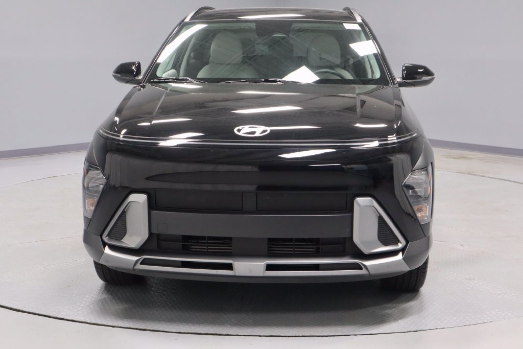 Certified 2026 Hyundai Kona SEL Premium AWD/4WD image 6