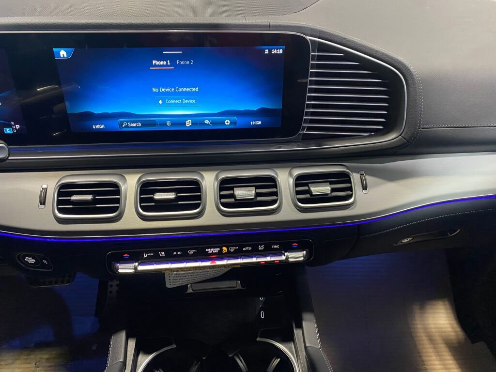 New 2026 Mercedes-Benz GLE 53 AMG 4MATIC Coupe image 13