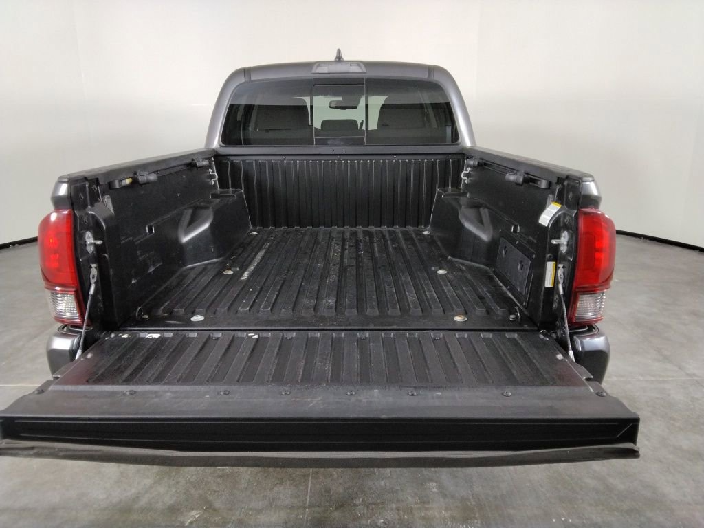 Used 2023 Toyota Tacoma SR5 w/ Technology Package image 9