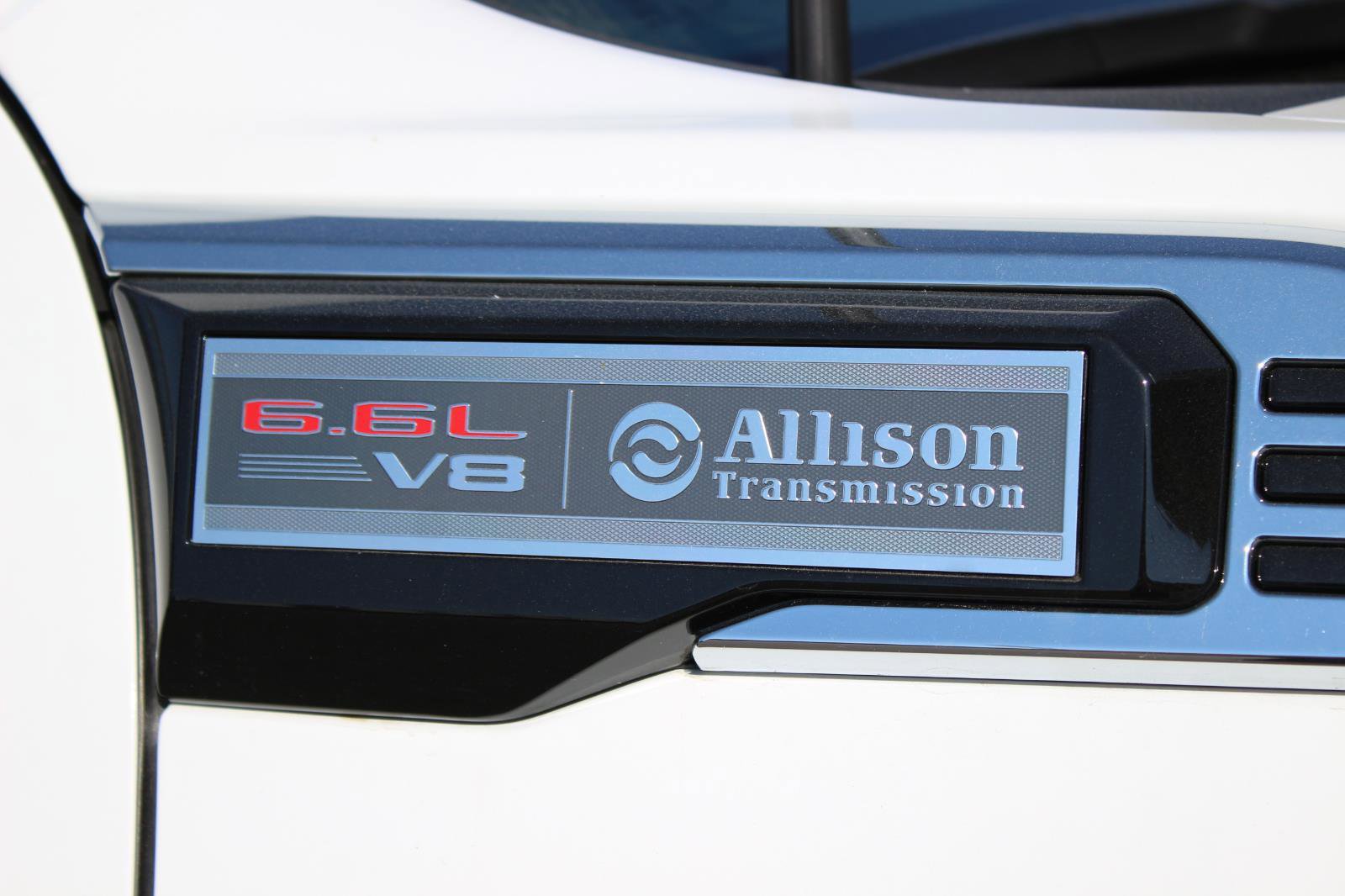 New 2025 GMC Sierra 2500 Pro w/ Convenience Package image 6