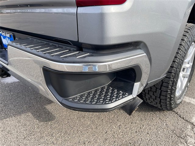 Used 2019 Chevrolet Silverado 1500 LT w/ All-Star Edition image 17