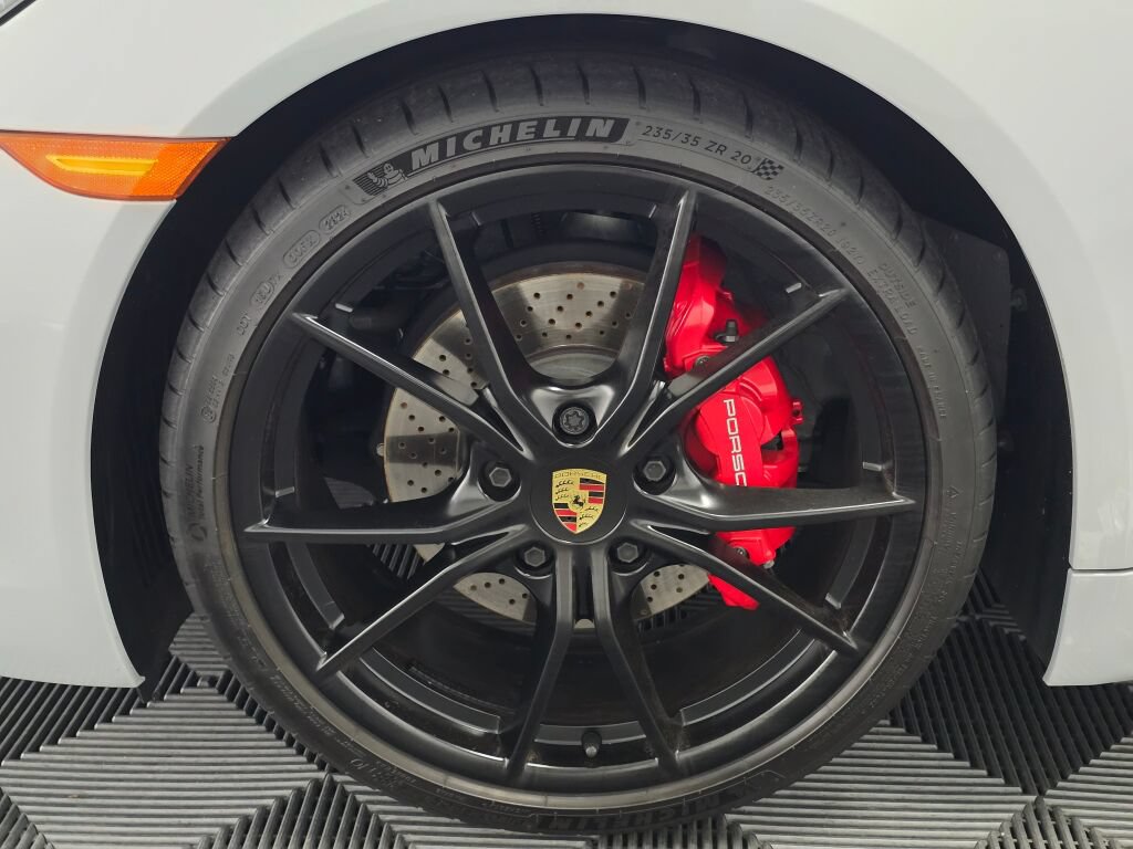 Certified 2025 Porsche 718 Boxster S RWD image 29