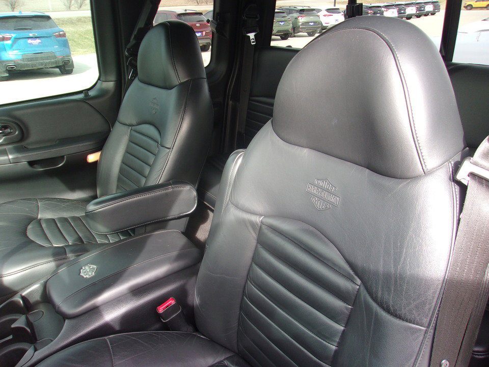 Used 2000 Ford F150 Harley-Davidson image 11