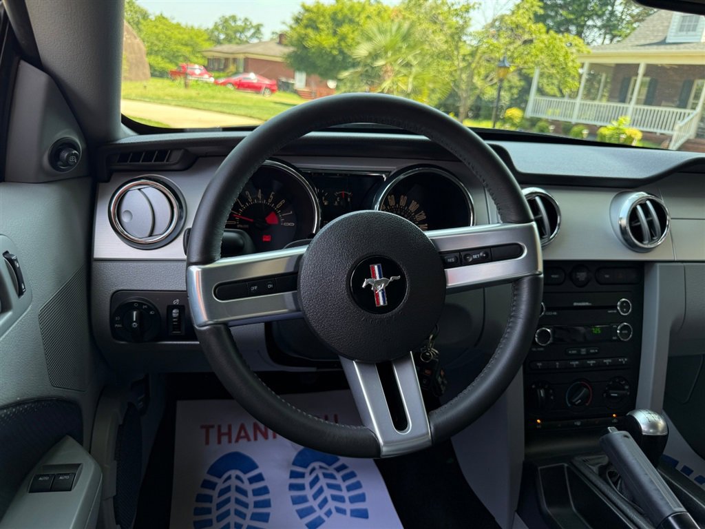 Used 2009 Ford Mustang GT image 48