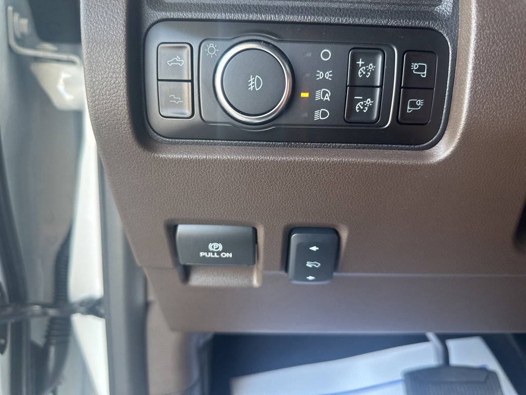 New 2025 Ford F350 King Ranch w/ Chrome Package image 14