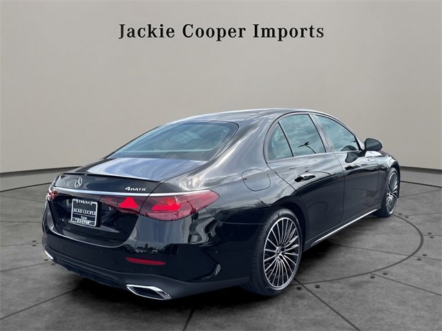 New 2026 Mercedes-Benz E 350 4MATIC Sedan image 4