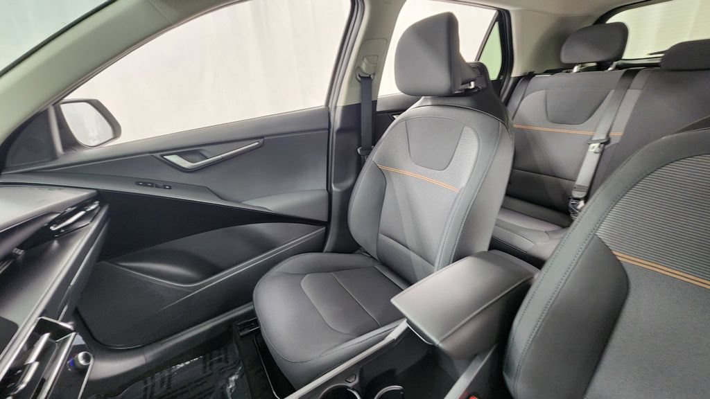 New 2026 Kia Niro LX FWD image 13