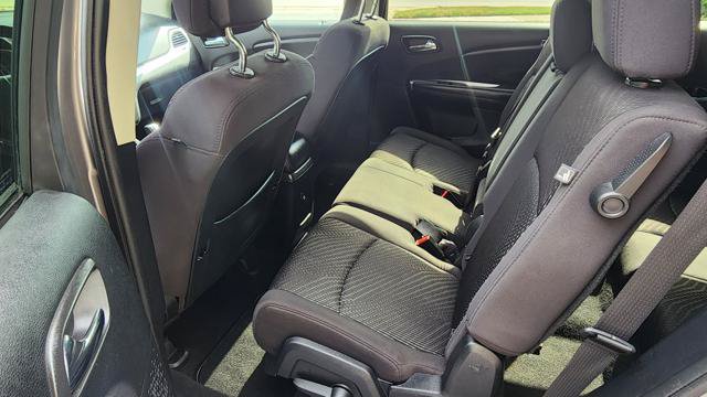 Used 2013 Dodge Journey SXT w/ Flexible Seating Group AWD/4WD image 15