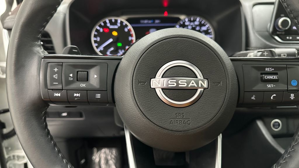 Certified 2022 Nissan Rogue SV w/ SV Premium Package image 14