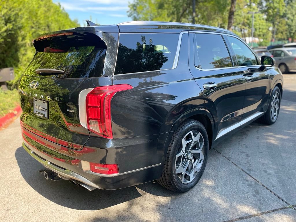 Used 2022 Hyundai Palisade Calligraphy w/ Cargo Package AWD/4WD image 4