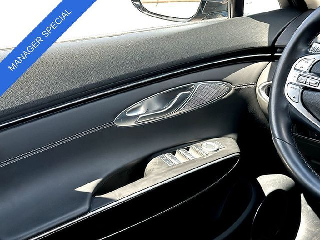 Used 2025 Genesis GV70 2.5T AWD/4WD image 26