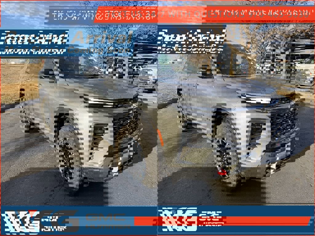 Used 2025 Chevrolet Traverse Z71 image 1