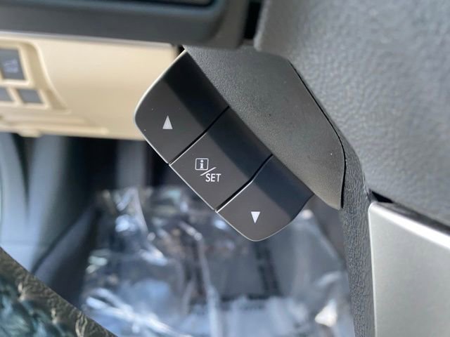 Used 2017 Subaru Outback 2.5i Limited image 23