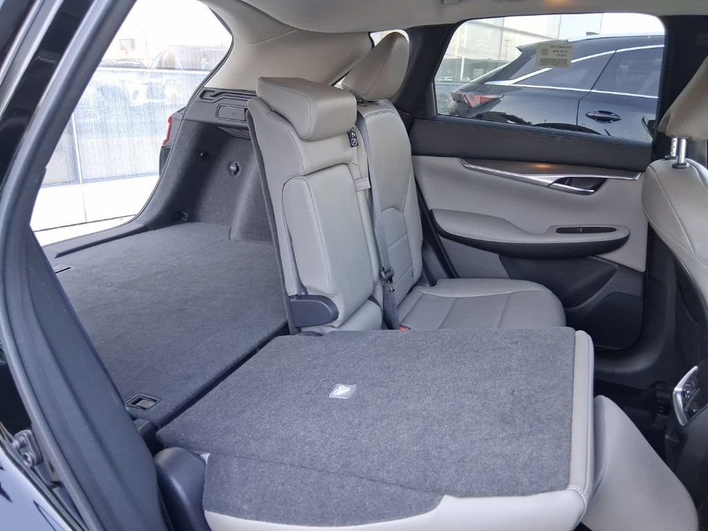 Certified 2023 INFINITI QX50 Luxe AWD/4WD image 34