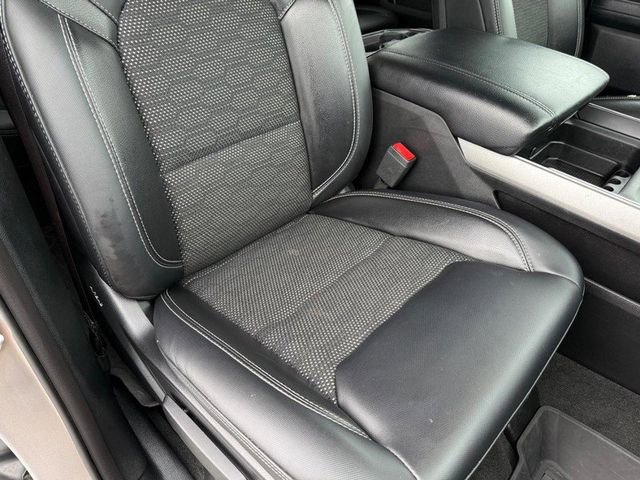 Used 2021 RAM 1500 Big Horn w/ Built-to-serve Edition image 16