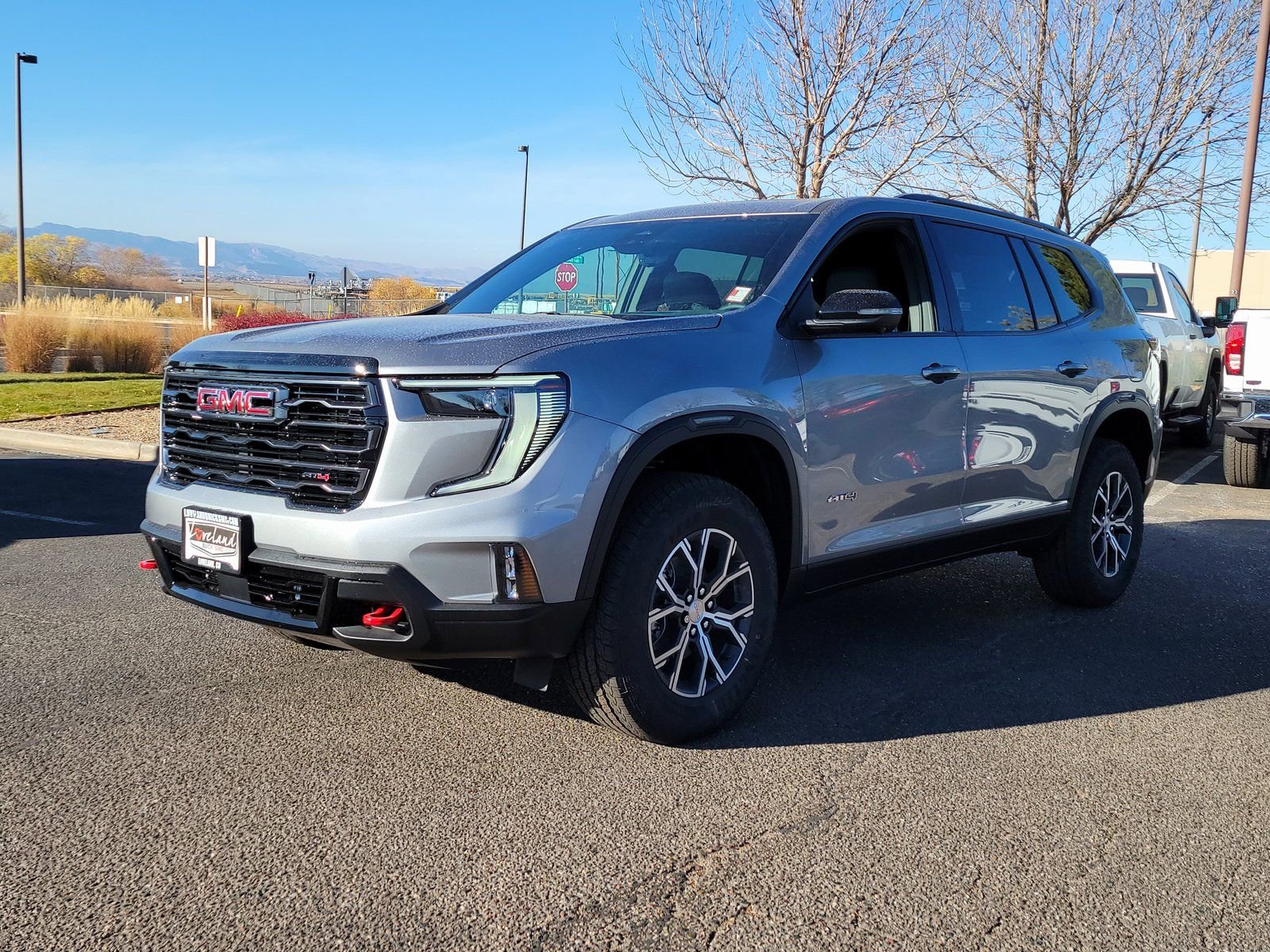 New 2026 GMC Acadia AT4 w/ Luxury Package AWD/4WD image 4