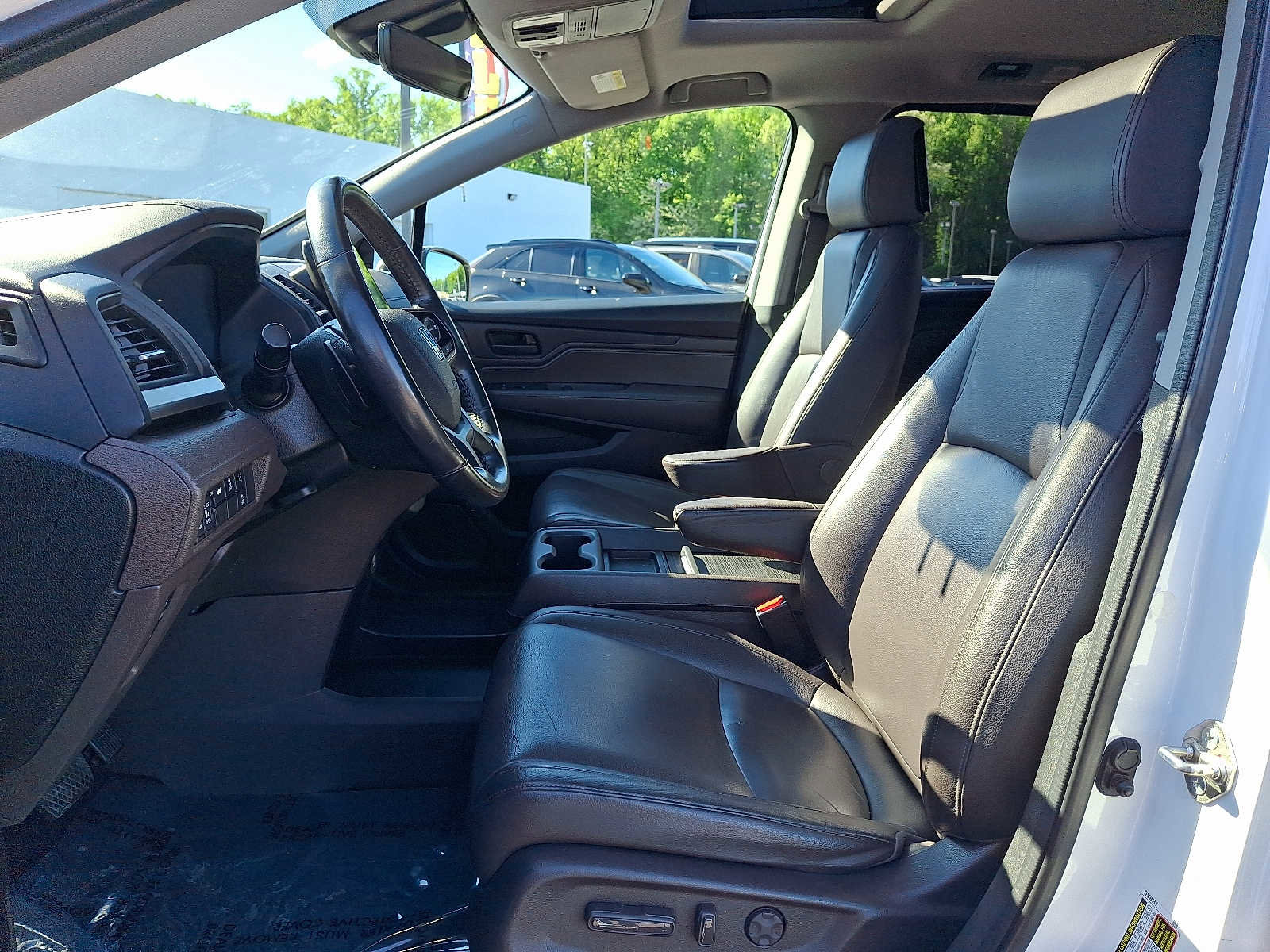 Used 2018 Honda Odyssey EX-L image 14