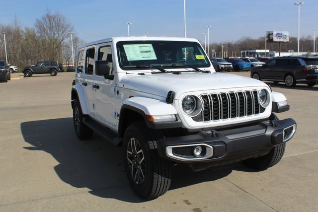 New 2026 Jeep Wrangler Unlimited Sahara AWD/4WD image 6