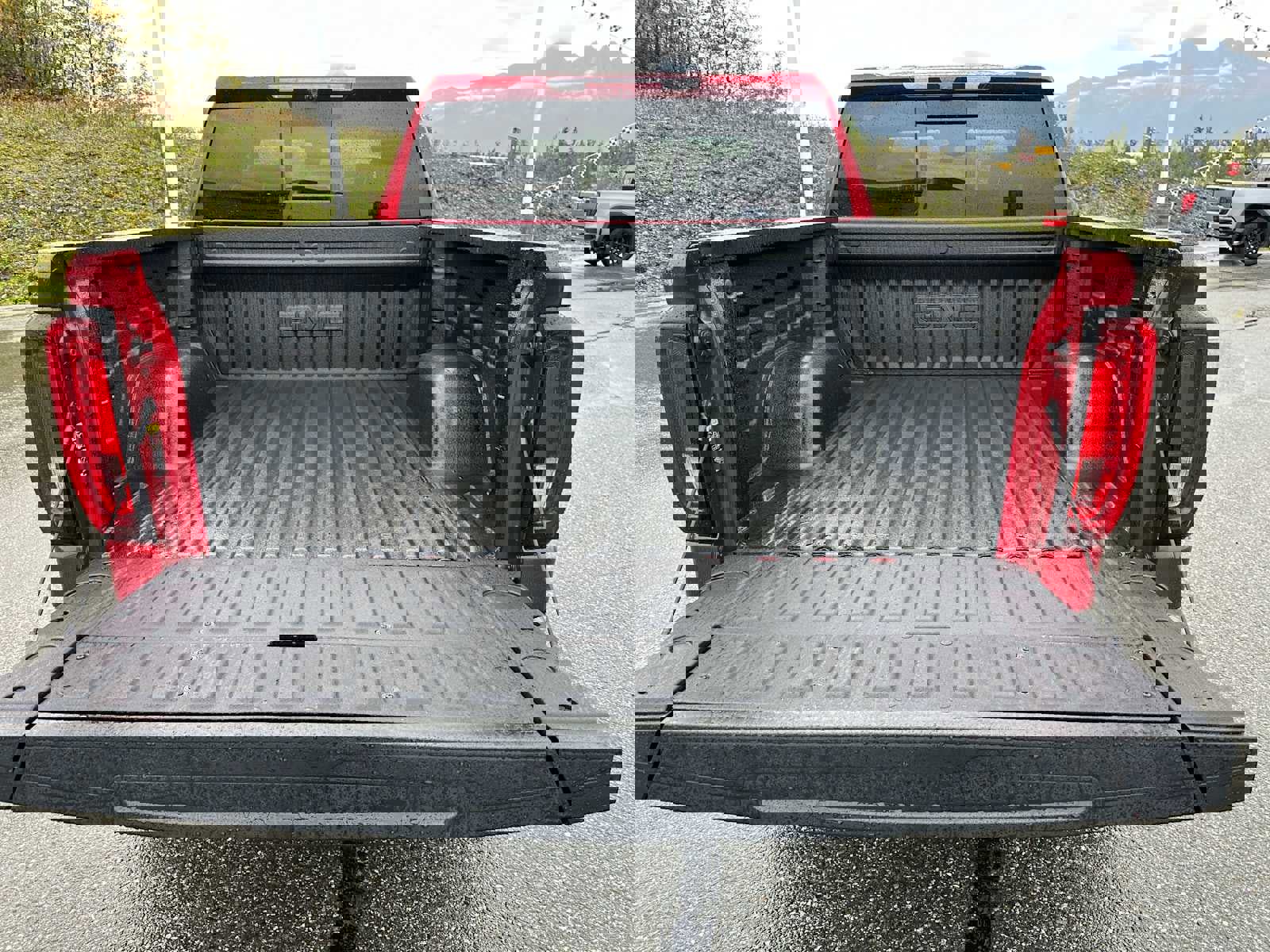 New 2026 GMC Sierra 1500 AT4X w/ AT4X AEV Edition image 16