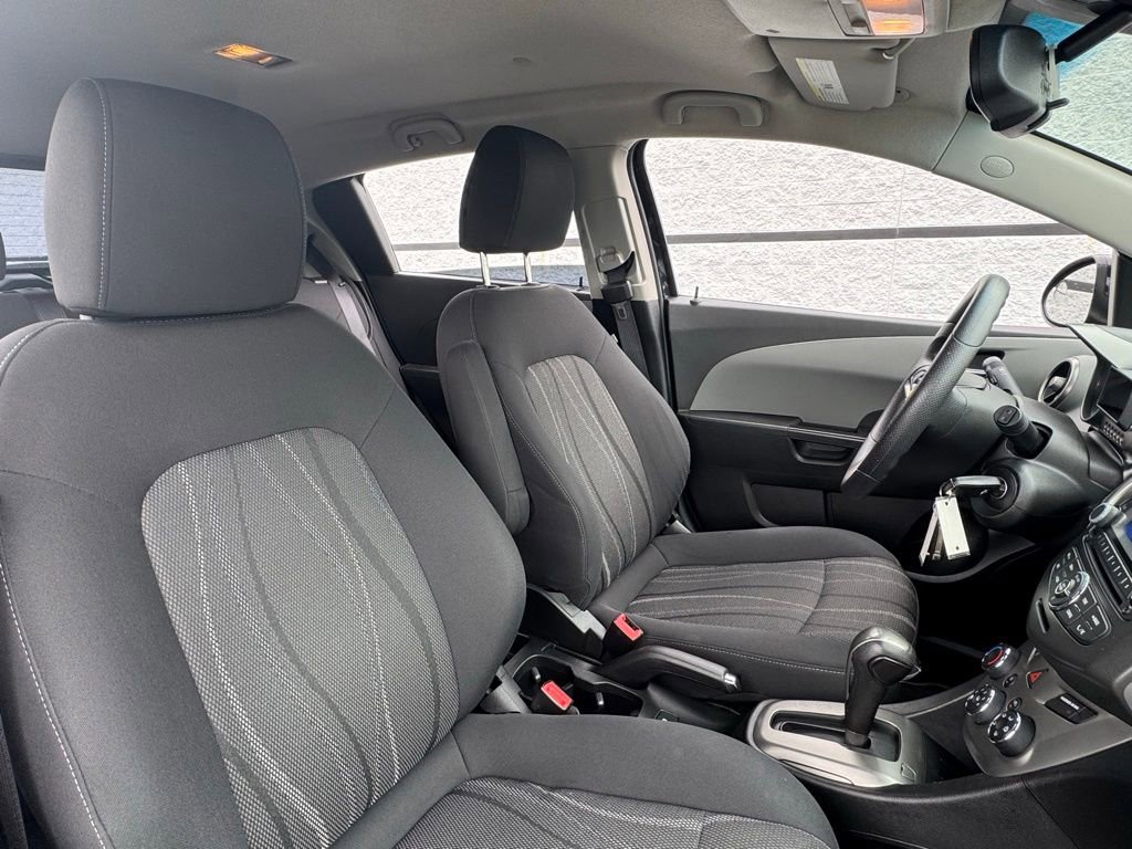Used 2013 Chevrolet Sonic LT FWD image 26