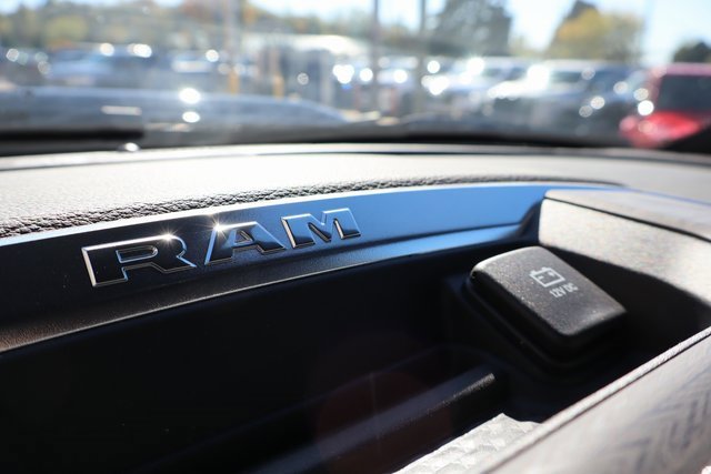 Used 2025 RAM 2500 Laramie w/ Night Edition image 27