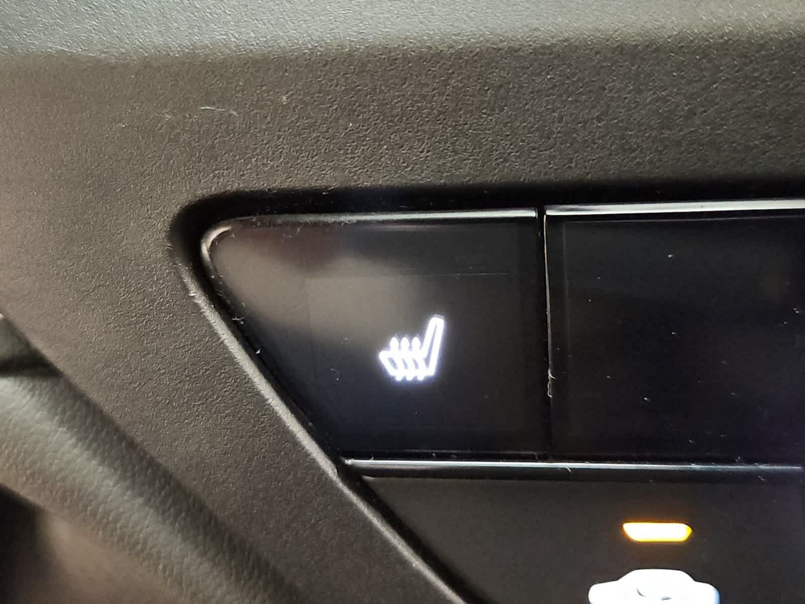 Certified 2023 Honda Accord EX image 6