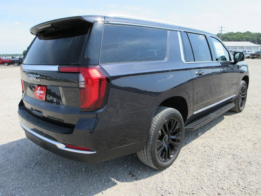 New 2026 GMC Yukon XL Elevation w/ Elevation Premium Package AWD/4WD image 4