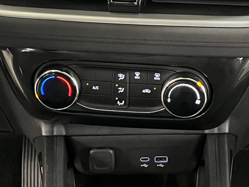 Certified 2026 Chevrolet TrailBlazer LT FWD image 23