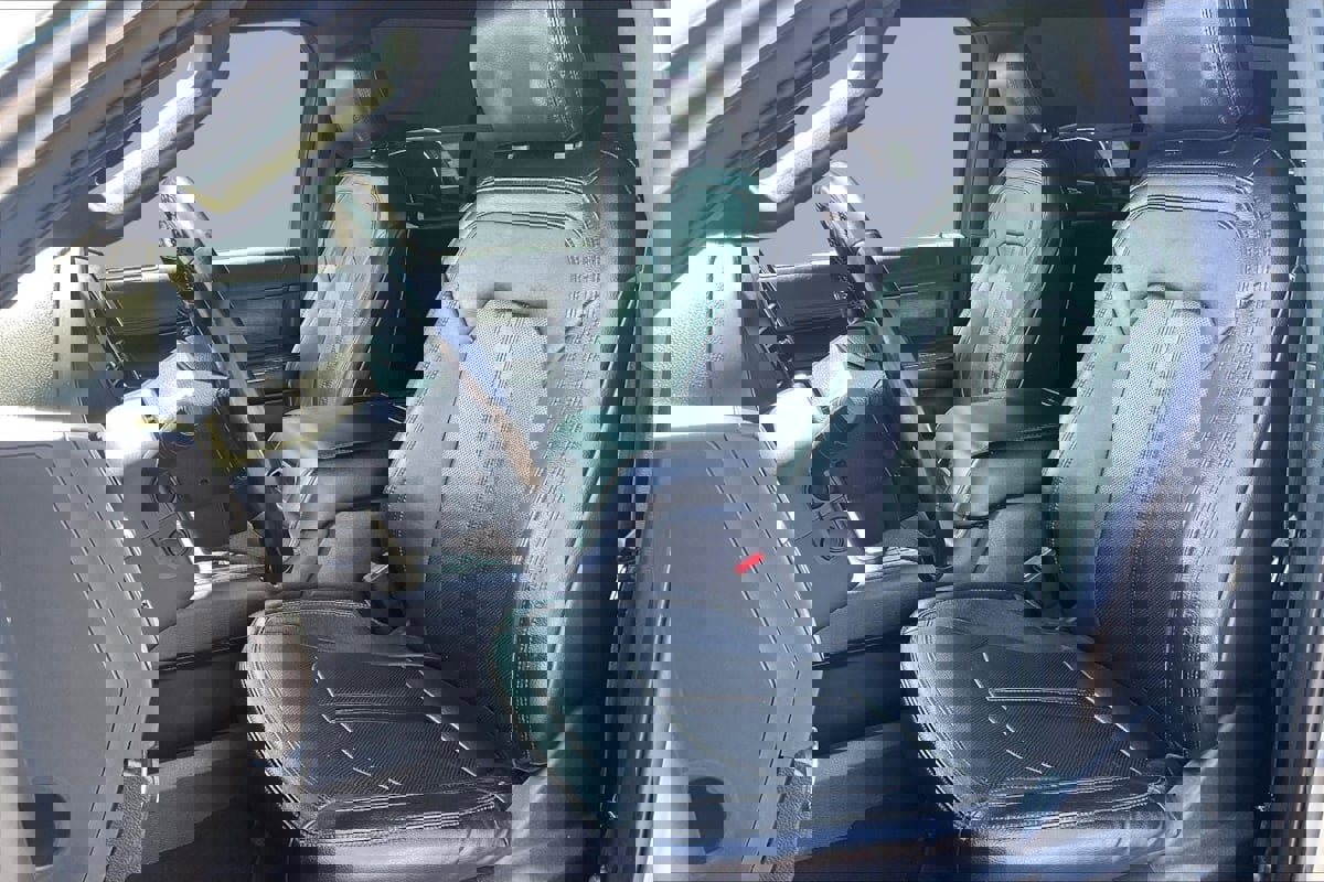 Used 2020 Ford Expedition Limited image 25