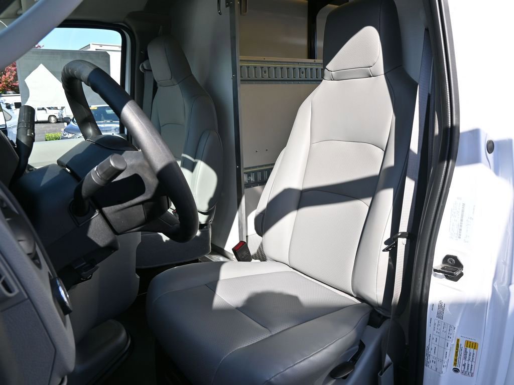 New 2025 Ford E-450 and Econoline 450 Super Duty w/ Power Equipment Group image 30