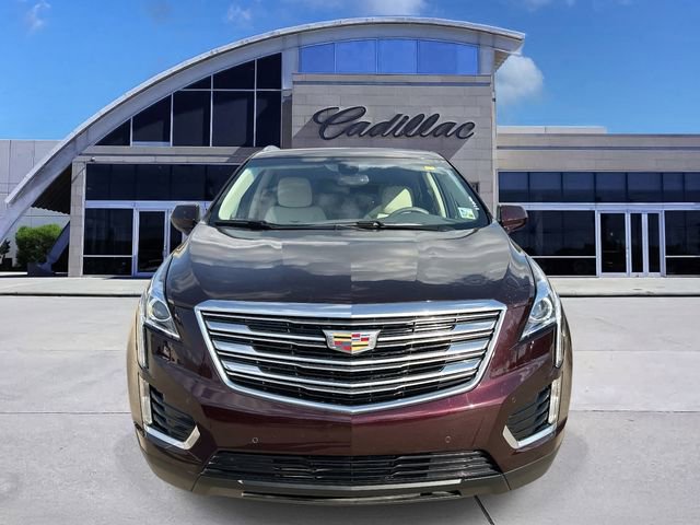 Used 2018 Cadillac XT5 Luxury w/ Driver Awareness Package image 2