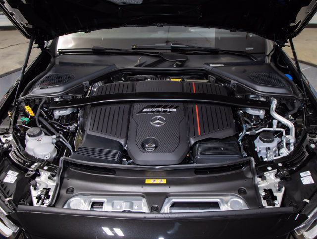 New 2026 Mercedes-Benz E 53 AMG e 4MATIC Wagon image 5