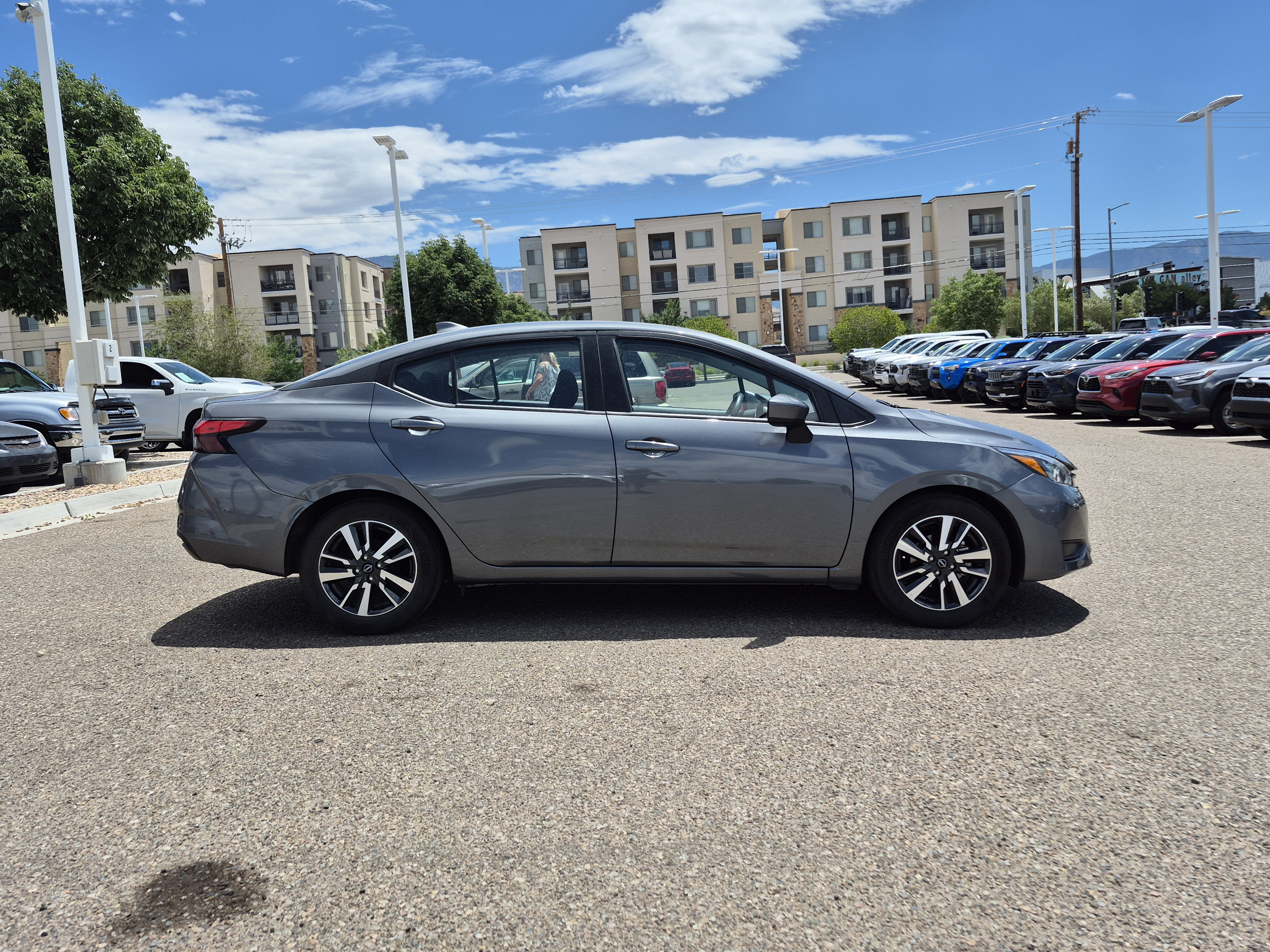 Used 2025 Nissan Versa SV FWD image 6