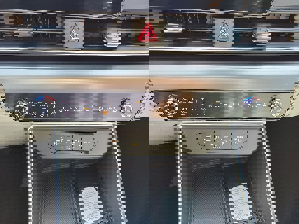 New 2026 Kia Carnival SX FWD image 35