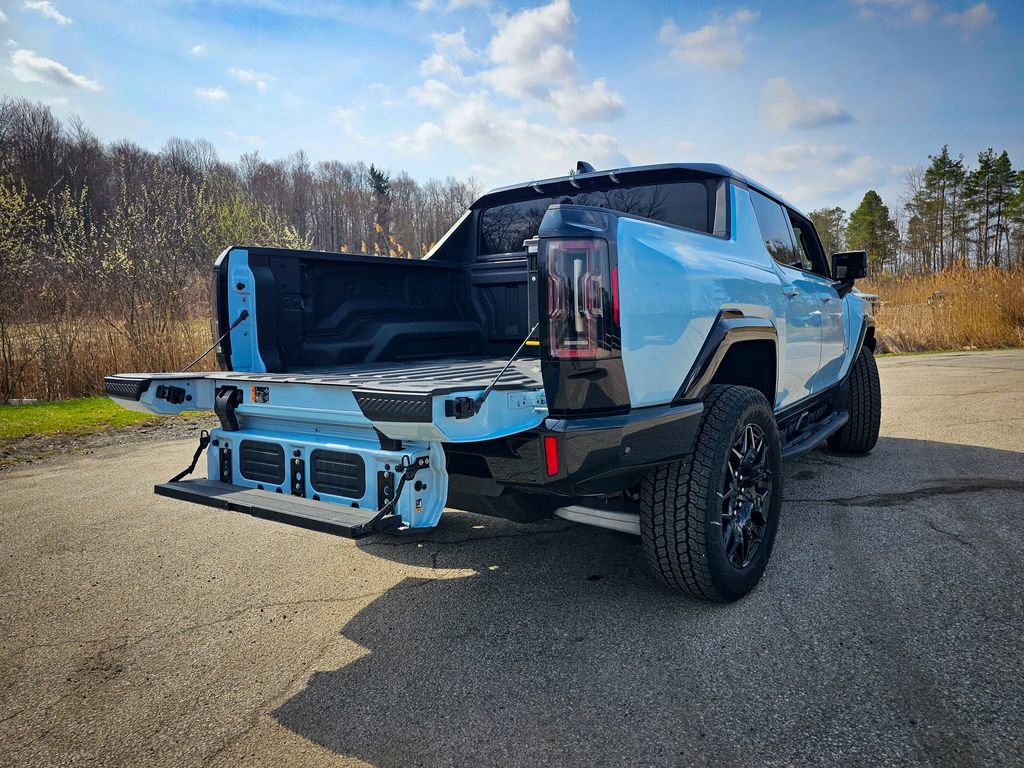 Used 2024 GMC Hummer EV 2X w/ LPO, Storage Package image 4
